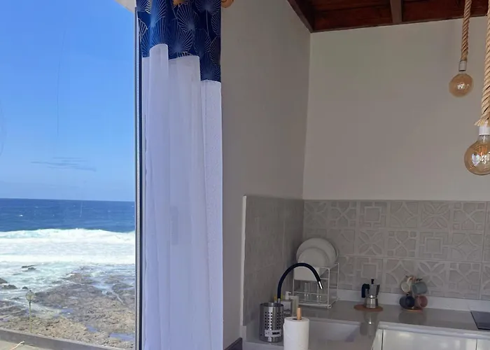 Marina Apartment La Santa